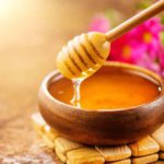 ‎শীতে মধু খাওয়ার উপকারিতা ও সতর্কতা ‎